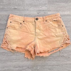 Free People Peachy Distressed Appliqué Shorts, Large